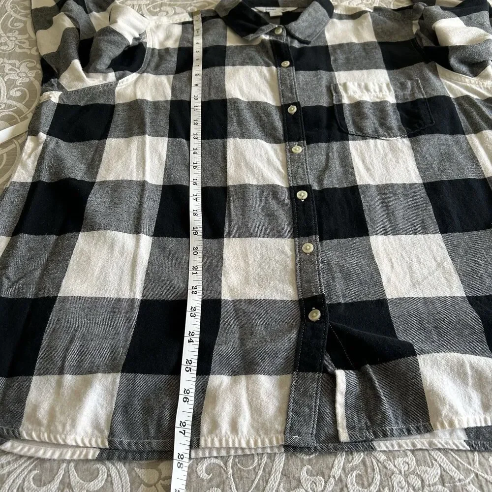 Old Navy Shirt Women XXL Black White Plaid Buffalo Classic Flannel Preppy Casual - Picture 5 of 12